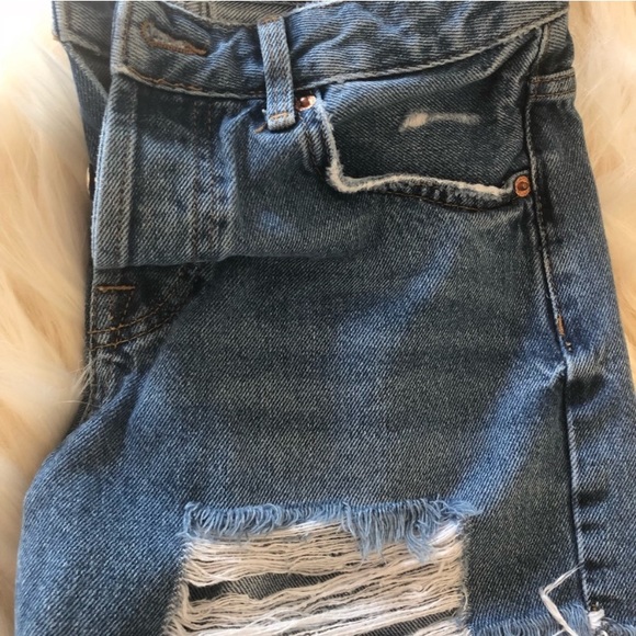 Topshop Ashley Ripped Boyfriend Button Up High Waisted Blue Shorts Holes Raw Hem - Picture 12 of 15